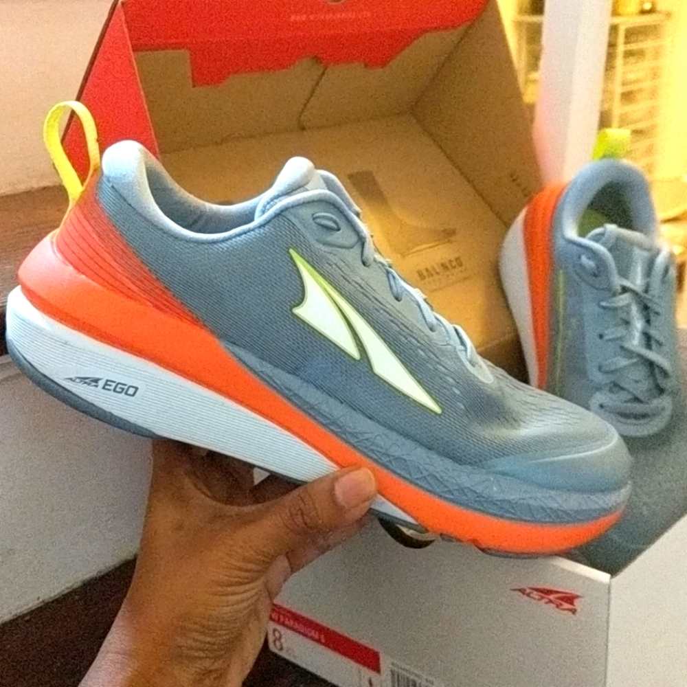 Altra Paradigm 5